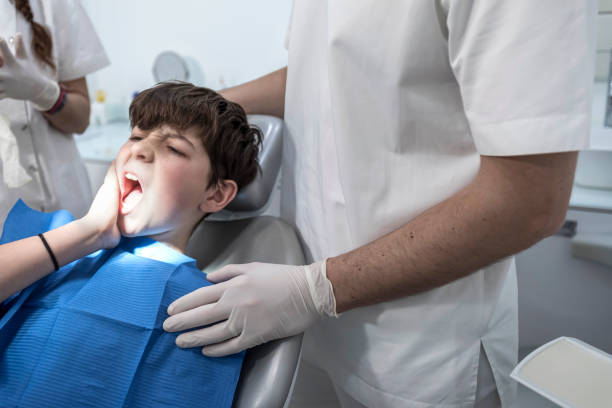 Best Emergency Dental Care for Broken or Chipped Teeth in Riverdale, GA